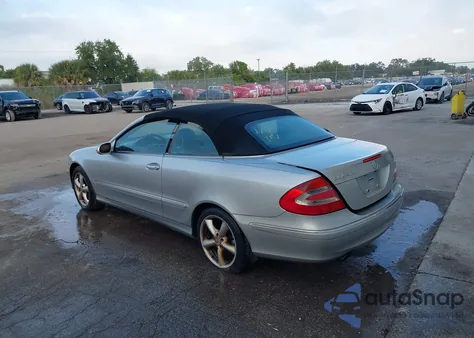 2005 Mercedes-Benz Clk 320 from USA, damaged, VIN WDBTK65J65F139922